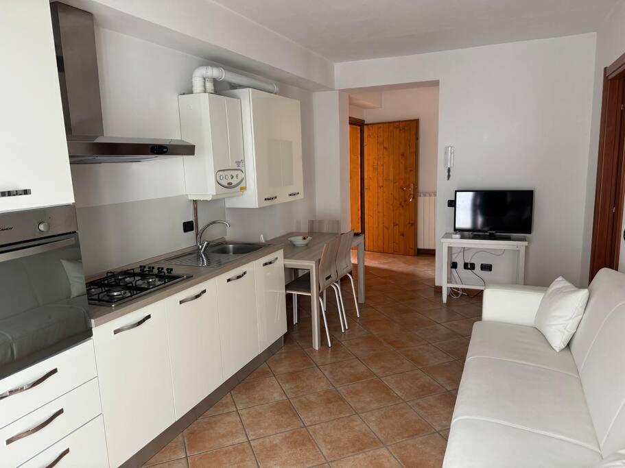 Suite Panoramica Casa Vacanza Di Alex G Oltre il Colle Exterior foto